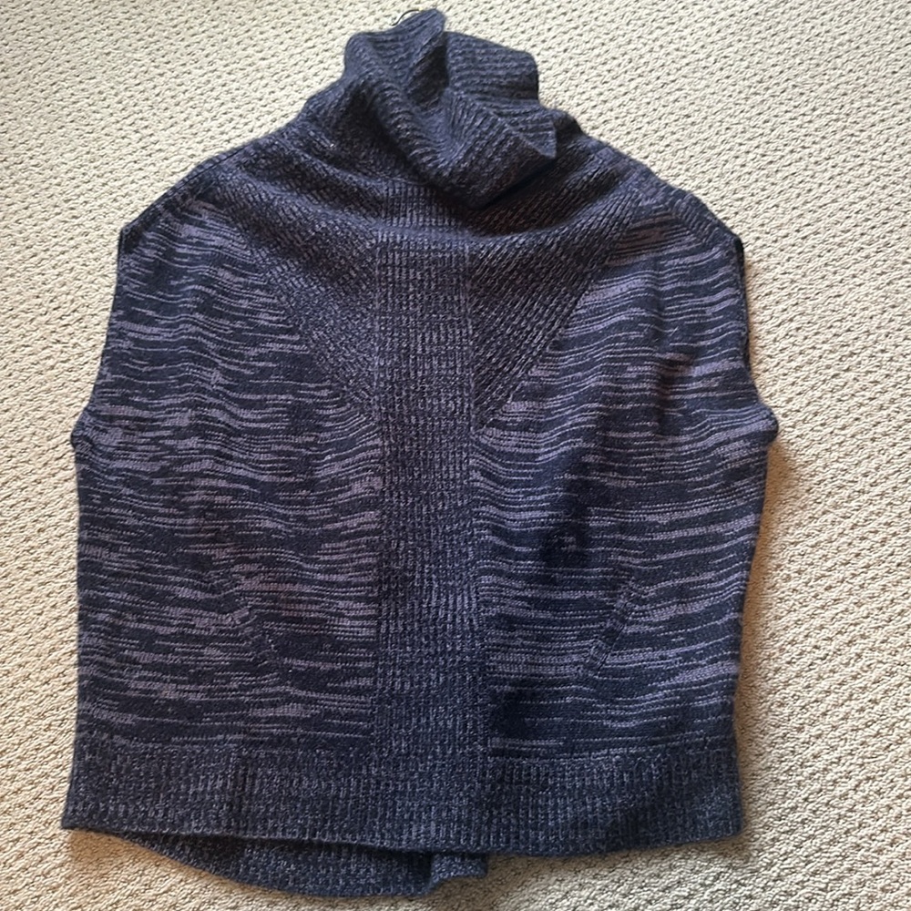 Women's Moth navy and grey 100% cashmere sweater